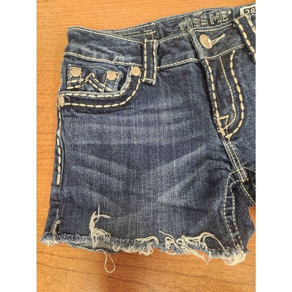 MISS ME Stretch Distressed Cut Off Jean Shorts Sz 28 - Picture 3 of 5